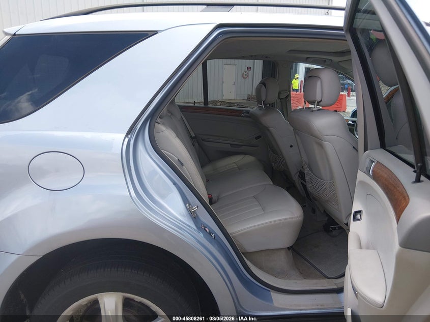 2008 MERCEDES-BENZ ML 350 auction photo 8