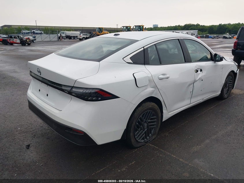 2026 NISSAN SENTRA auction photo 4