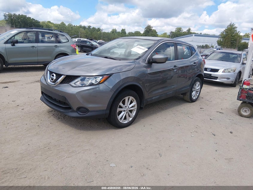 Vin: jn1bj1cp1hw033069, lot: 46307201, nissan rogue sport s 20172