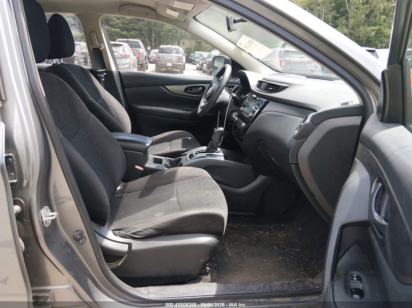 2017 NISSAN ROGUE SPORT auction photo 5