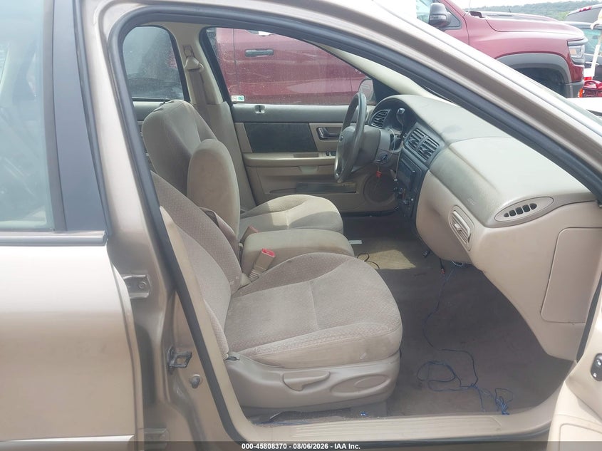 2002 FORD TAURUS auction photo 5