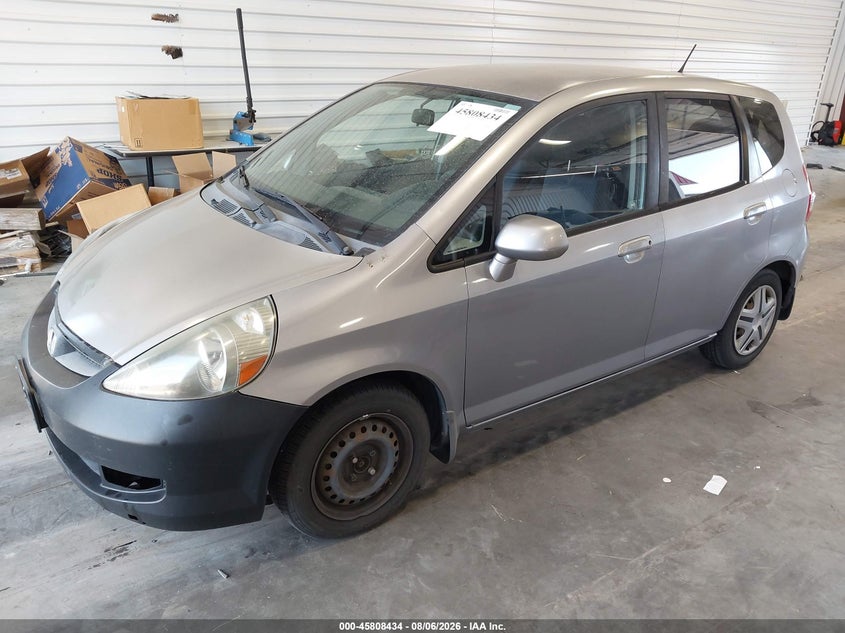2007 Honda Fit, Normal Wear & Tear, IAAI, VIN JHMGD38467S043427 — photo 2