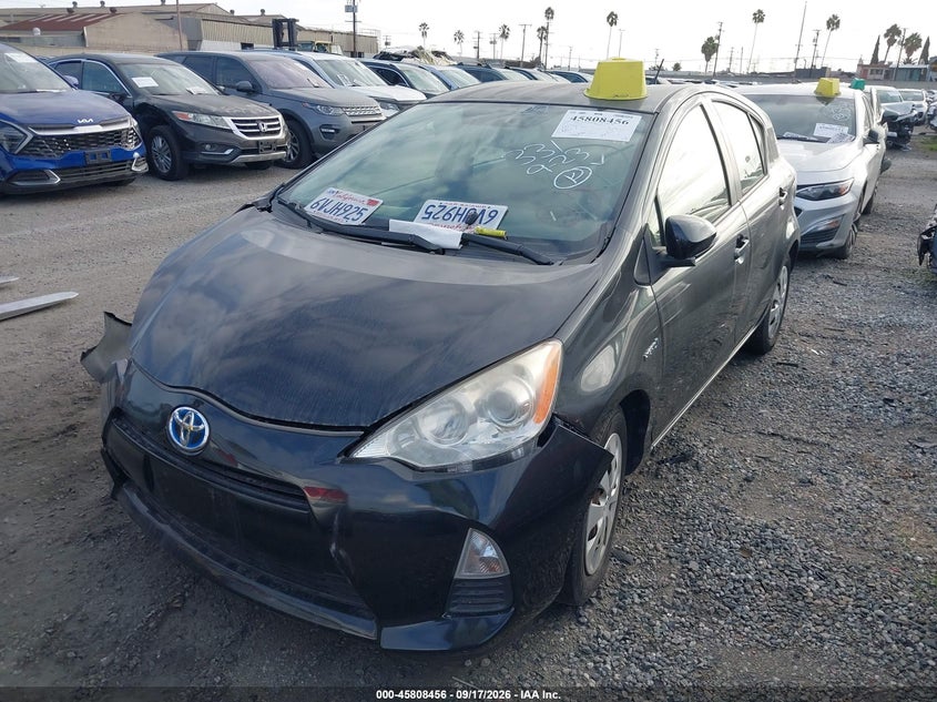 2012 TOYOTA PRIUS C auction photo 2