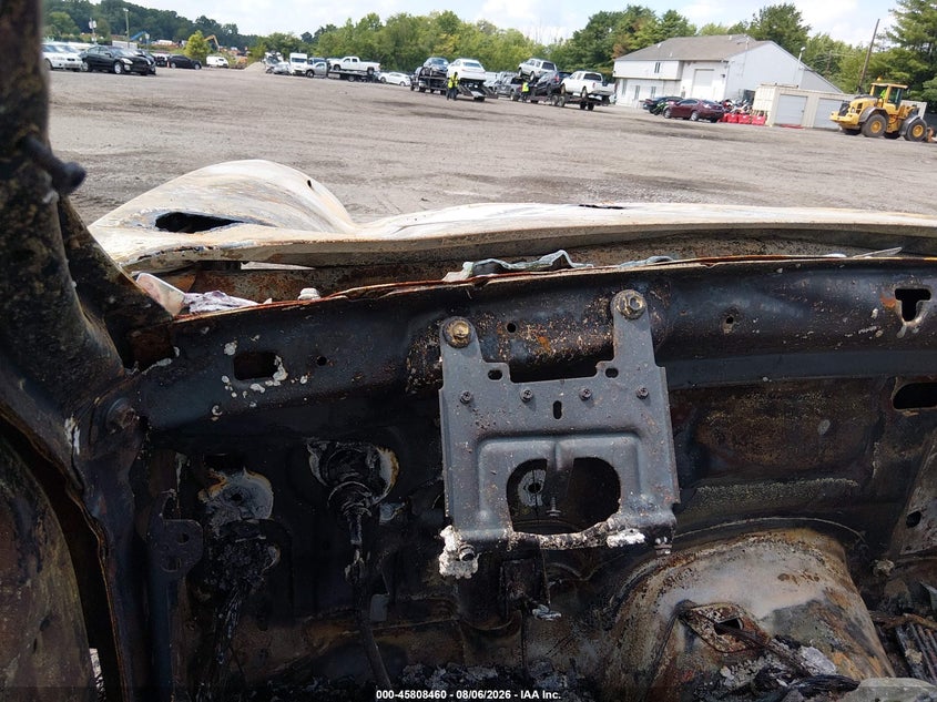 2003 JEEP LIBERTY auction photo 7