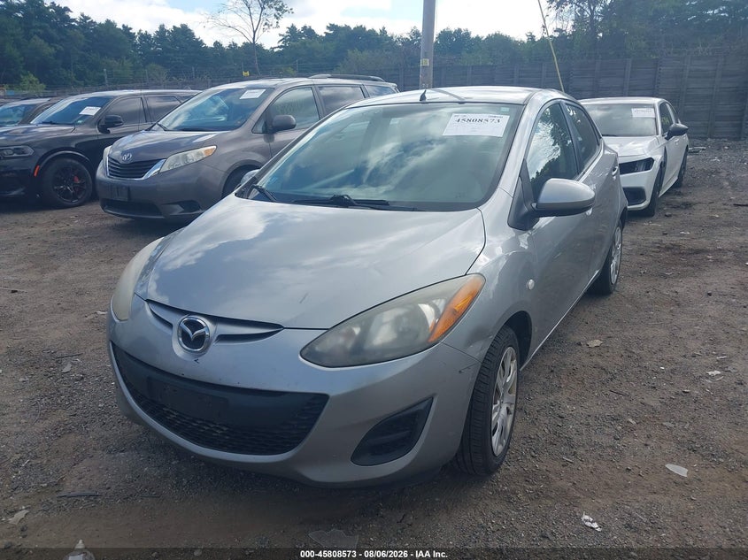 Vin: jm1de1kz1c0137036, lot: 46307419, mazda mazda2 sport 20122