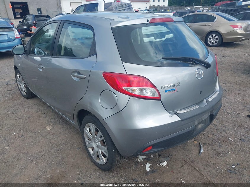 Vin: jm1de1kz1c0137036, lot: 46307419, mazda mazda2 sport 20123