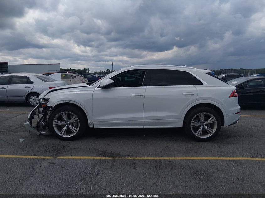 AUDI Q8 - zdjęcie 14
