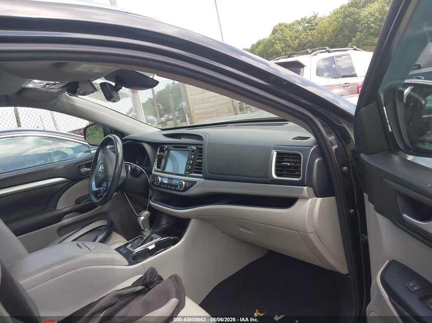 TOYOTA HIGHLANDER 2017 VIN 5TDJZRFH4HS375135