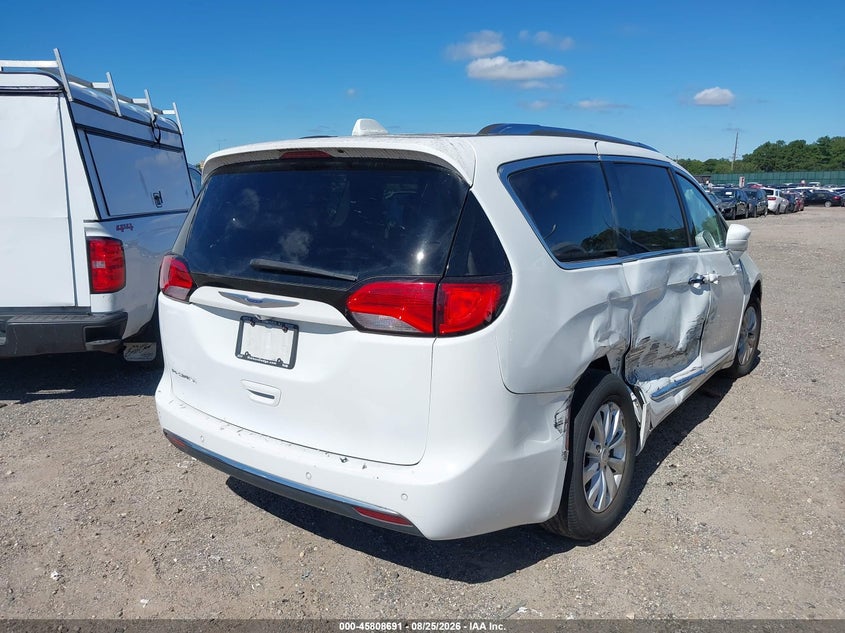 CHRYSLER PACIFICA 2019 VIN 2C4RC1BG0KR526751
