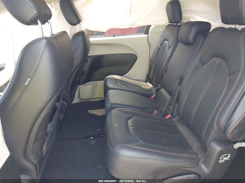 2019 CHRYSLER PACIFICA auction photo 7