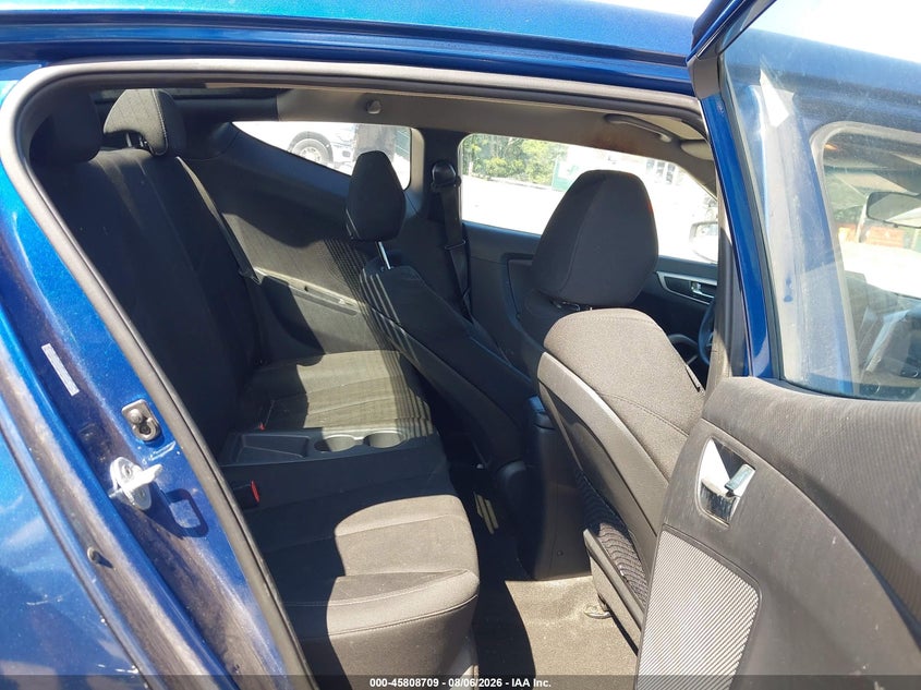 2017 HYUNDAI VELOSTER auction photo 8
