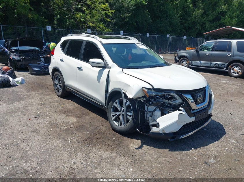 2017 NISSAN ROGUE auction photo 1