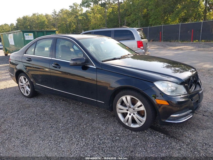 2013 MERCEDES-BENZ C 300 auction photo 1