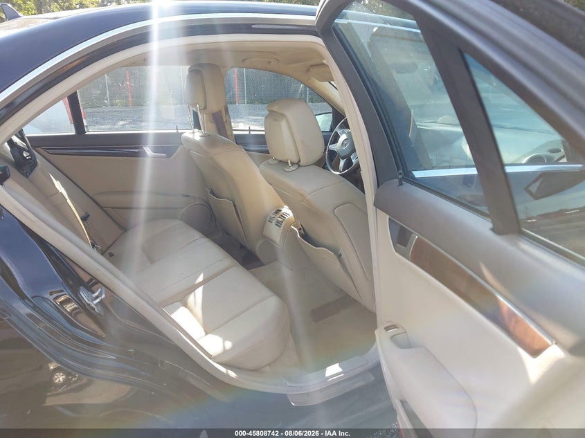 2013 MERCEDES-BENZ C 300 auction photo 8