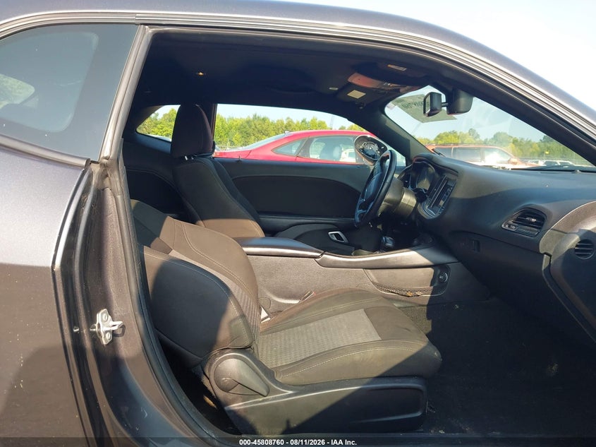 2023 DODGE CHALLENGER auction photo 5