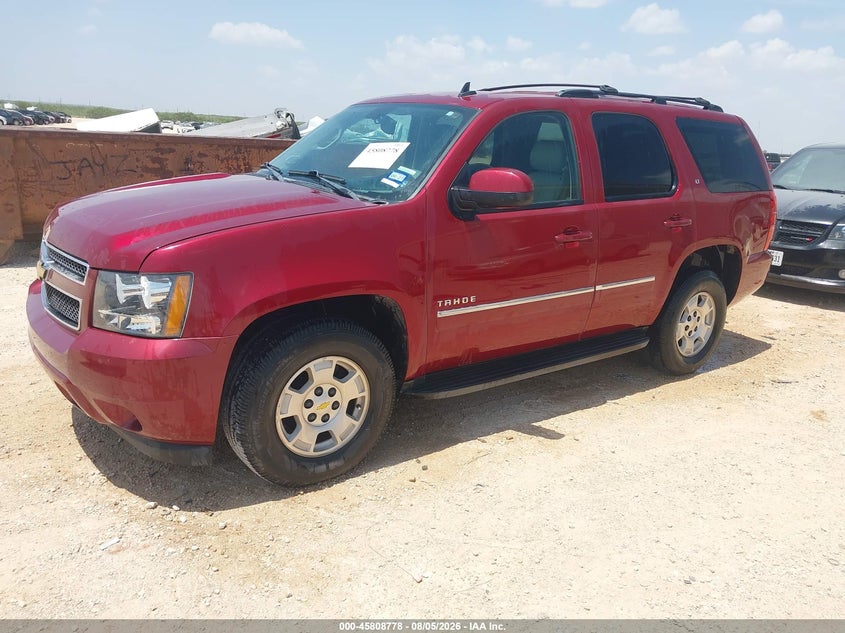 2011 Chevrolet Tahoe, Normal Wear & Tear, IAAI, VIN 1GNSCBE01BR267352 — photo 2