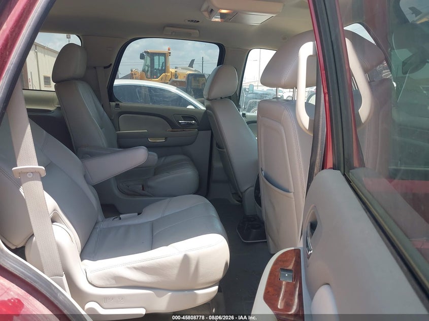 2011 CHEVROLET TAHOE SPORT UTILITY VEHICLE 5.3L V-8 VVT, 320HP
