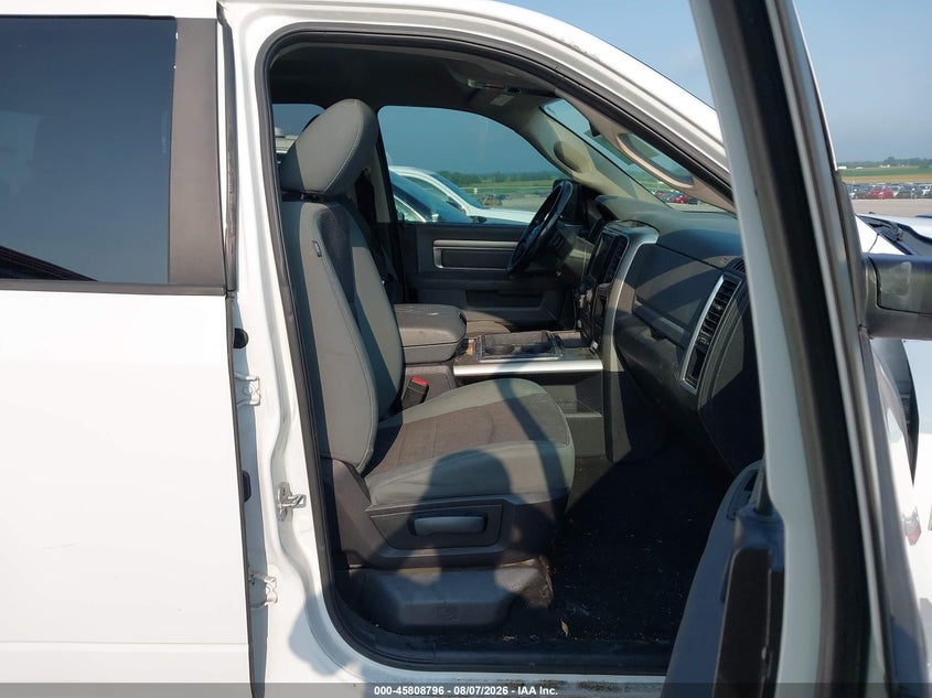 2014 RAM 1500 auction photo 5