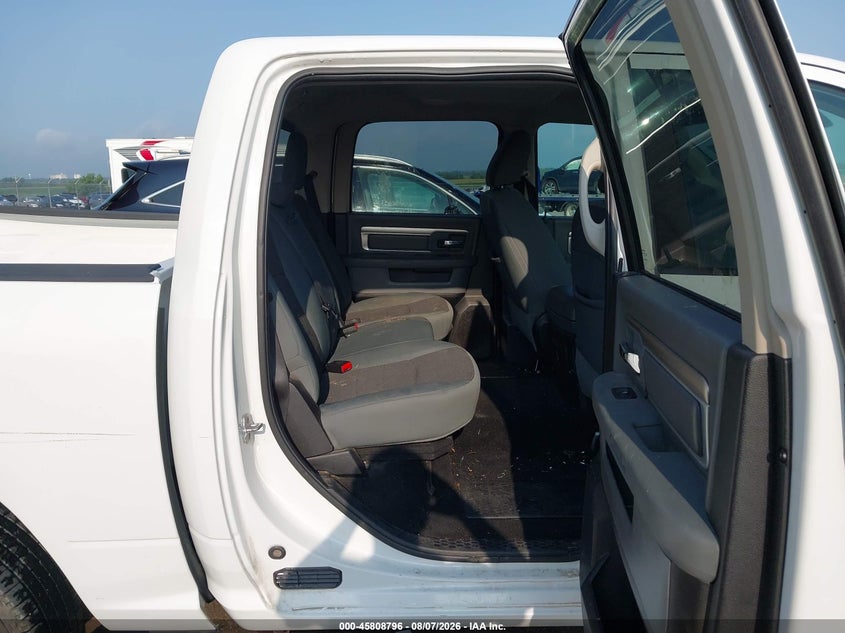 2014 RAM 1500 auction photo 8