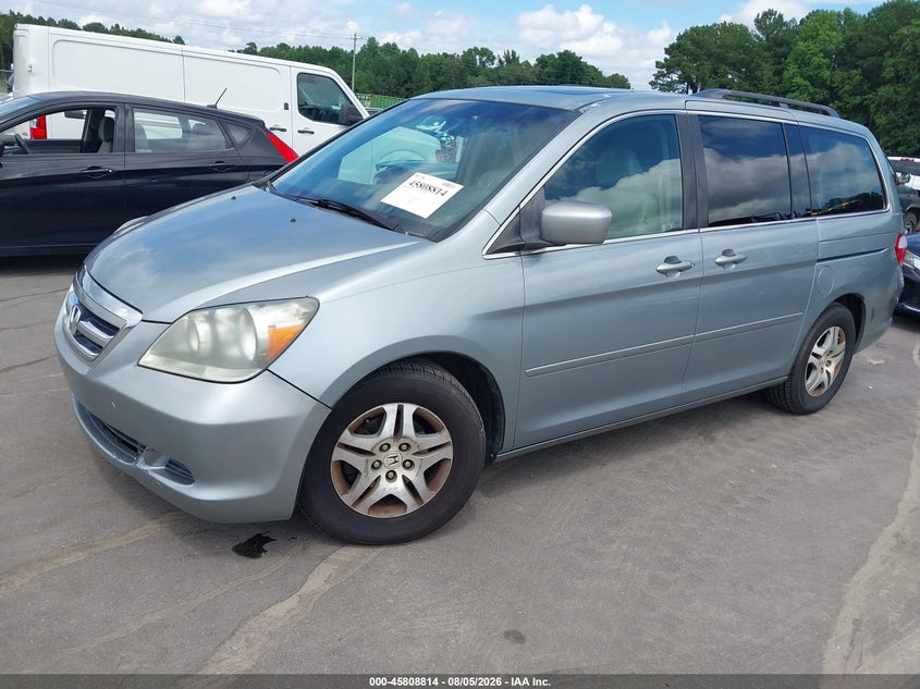 2007 Honda Odyssey, Normal Wear & Tear, IAAI, VIN 5FNRL38767B025188 — photo 2