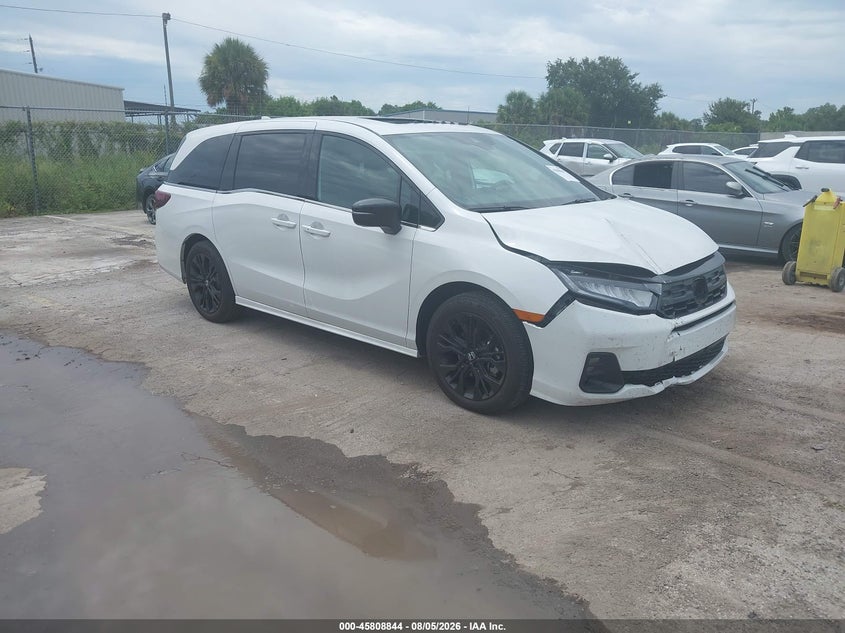 2026 Honda Odyssey Sport-L, Front, IAAI, VIN 5FNRL6H77TB016088