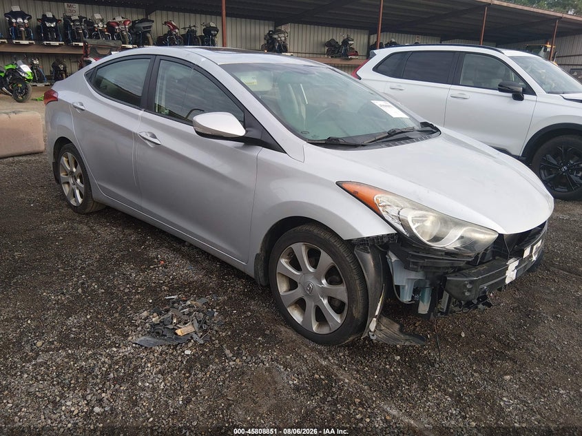 2013 HYUNDAI ELANTRA auction photo 1
