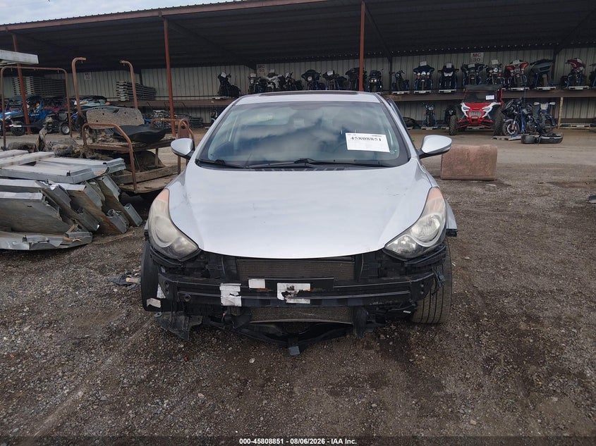 2013 HYUNDAI ELANTRA auction photo 6