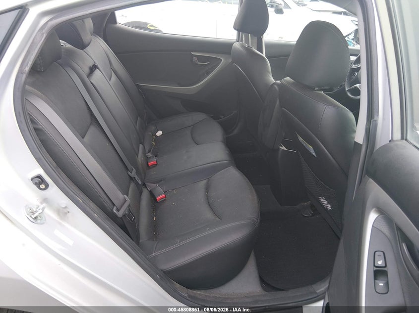 2013 HYUNDAI ELANTRA auction photo 8