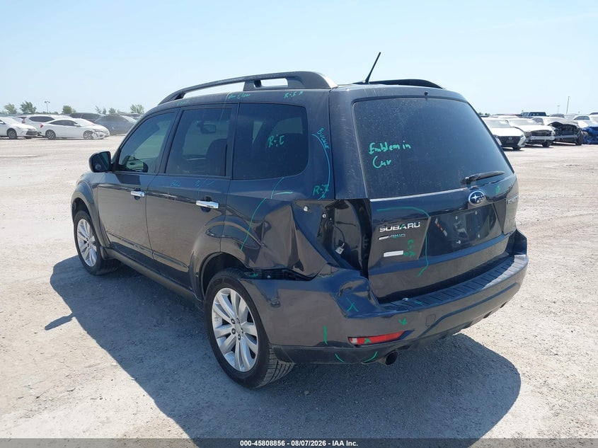 Vin: jf2shbcc0ch413448, lot: 46307702, subaru forester 2.5x premium 20123