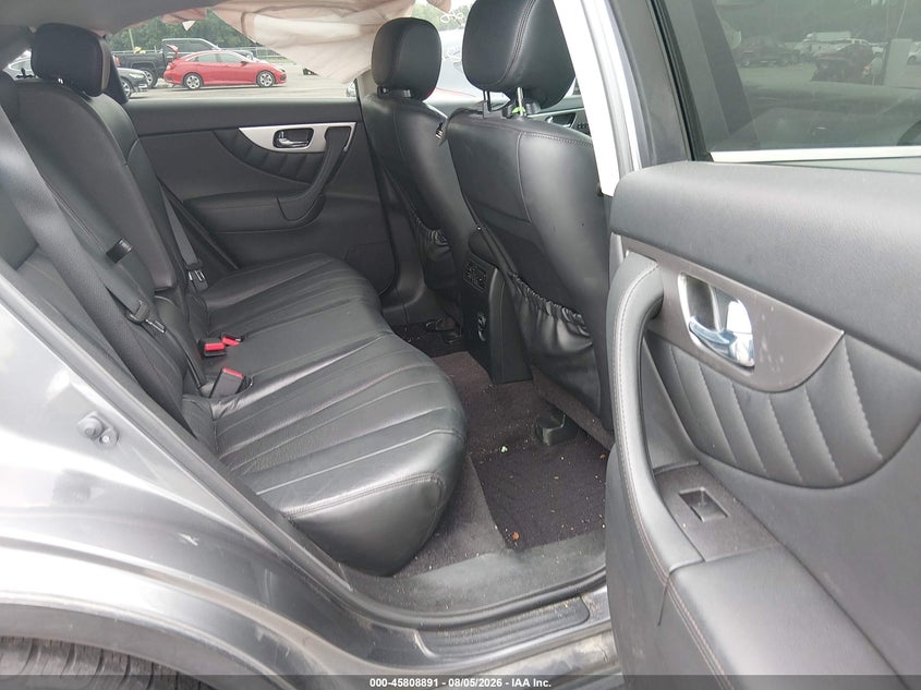2016 INFINITI QX70 auction photo 8