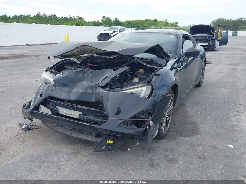 Vin: jf1znaa16d1726201, lot: 46307782, scion fr-s 20132