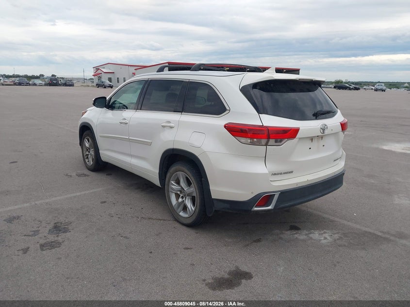 TOYOTA HIGHLANDER - zdjęcie 3