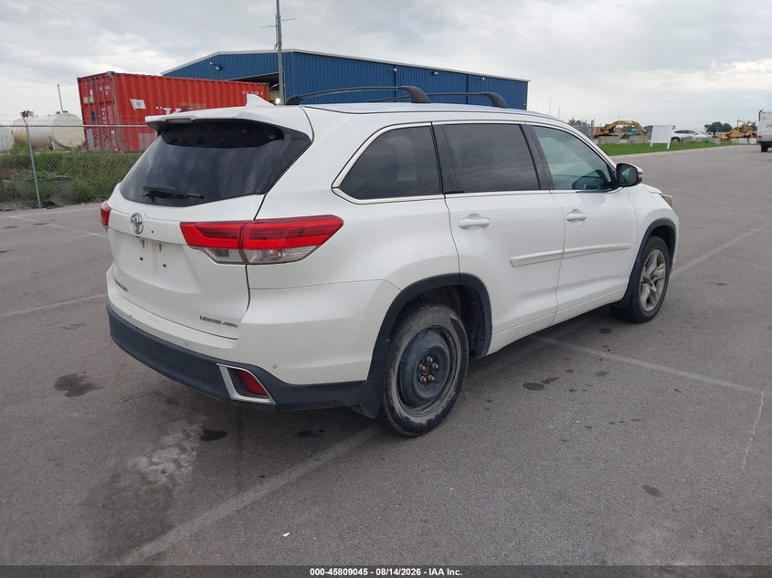 TOYOTA HIGHLANDER - zdjęcie 4