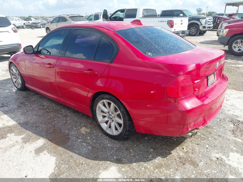 2011 BMW 328I — zdjęcie 3