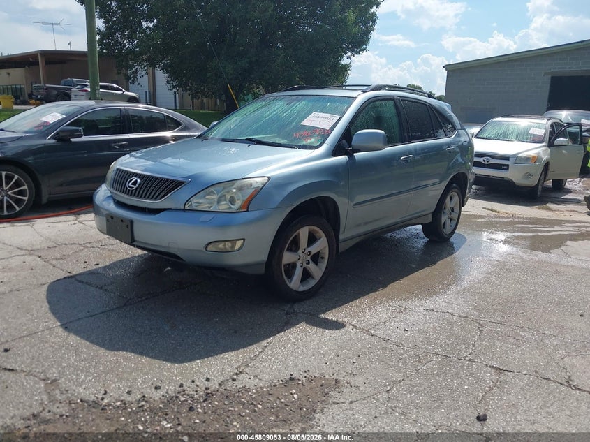 2007 Lexus RX, Normal Wear & Tear, IAAI, VIN 2T2HK31U27C006653 — photo 2