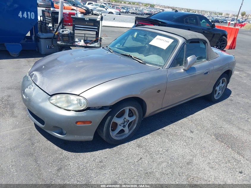 2002 MAZDA MX-5 MIATA auction photo 2