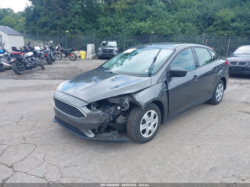 Vin: 1fadp3e24jl220188, lot: 46308055, ford focus s 20182