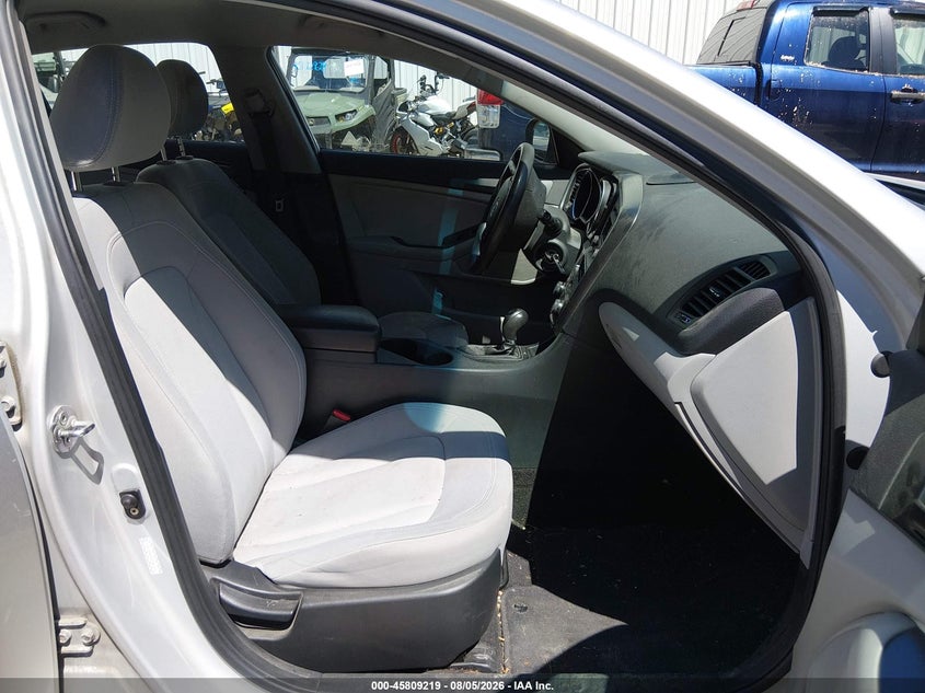 2011 KIA OPTIMA auction photo 5