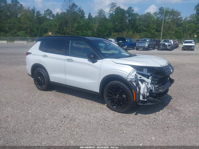 2024 MITSUBISHI OUTLANDER auction photo 1