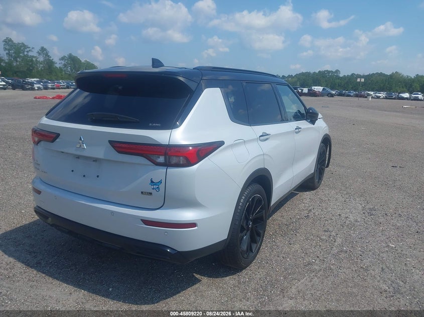2024 MITSUBISHI OUTLANDER auction photo 4