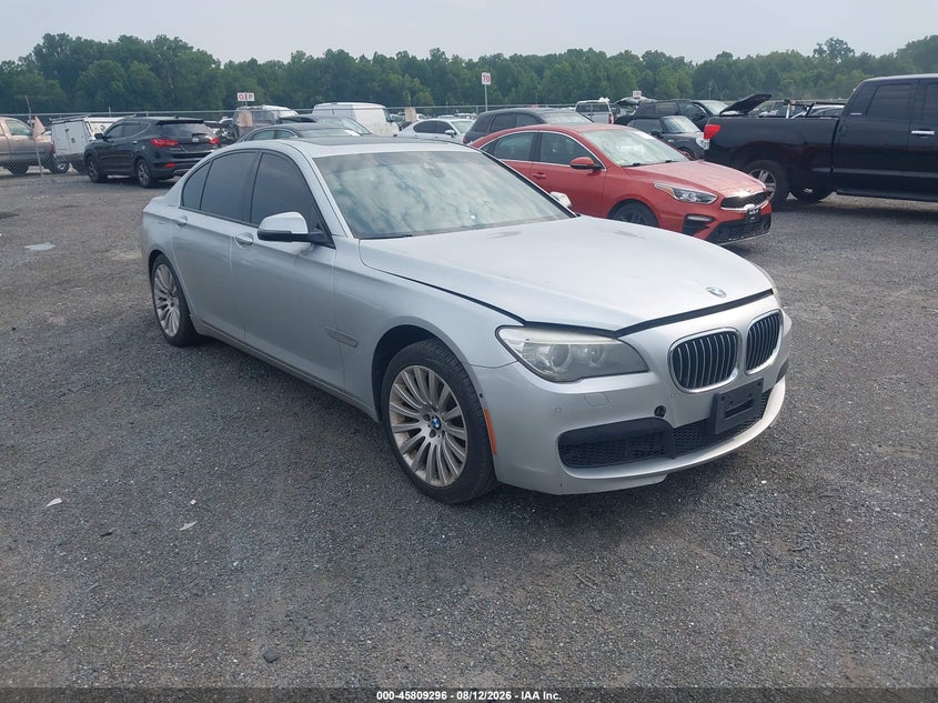 2013 BMW 750I auction photo 1