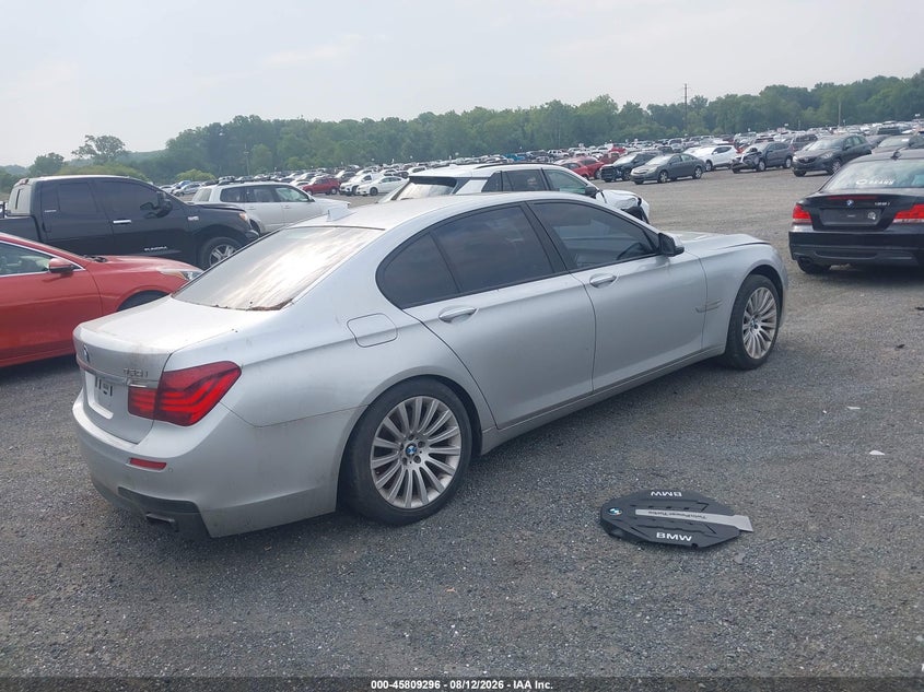 2013 BMW 750I auction photo 4