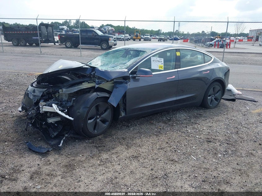 2018 TESLA MODEL 3 auction photo 2