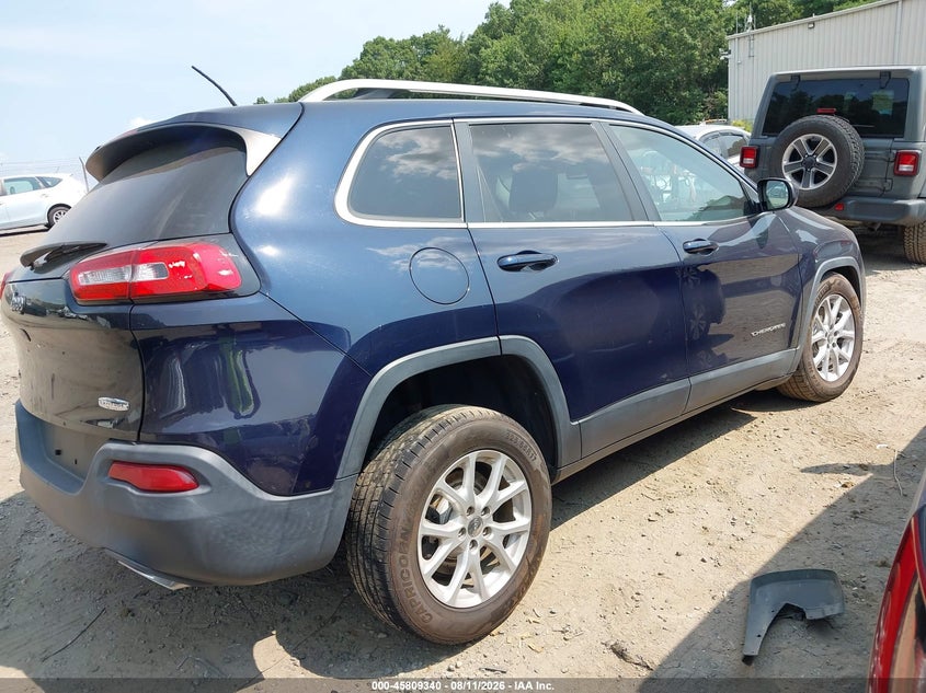 2015 JEEP CHEROKEE auction photo 4