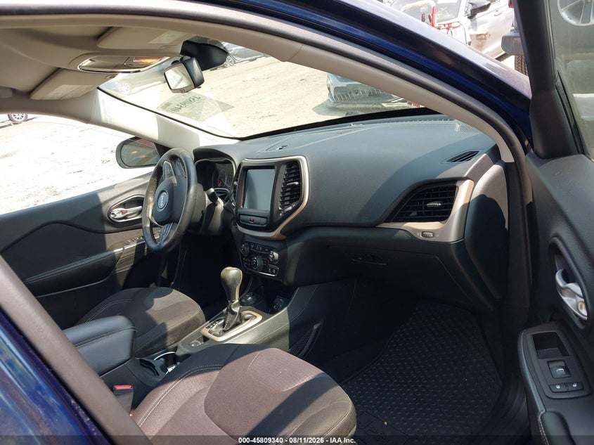 2015 JEEP CHEROKEE auction photo 5