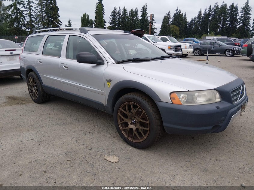 2005 VOLVO XC70 auction photo 1