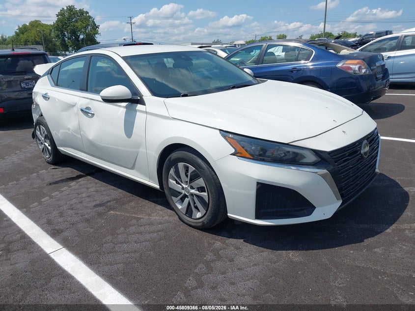 2023 NISSAN ALTIMA auction photo 1