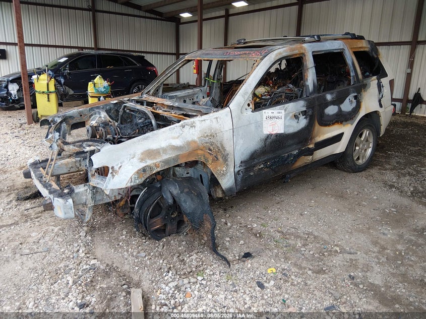 2005 Jeep Grand Cherokee, Front End, IAAI, VIN 1J4HS48N05C724596 — photo 2