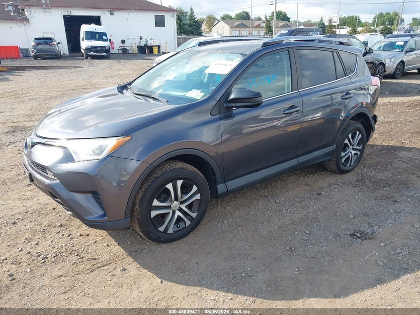 Vin: 2t3bfrev1hw592113, lot: 46308317, toyota rav4 le 20172