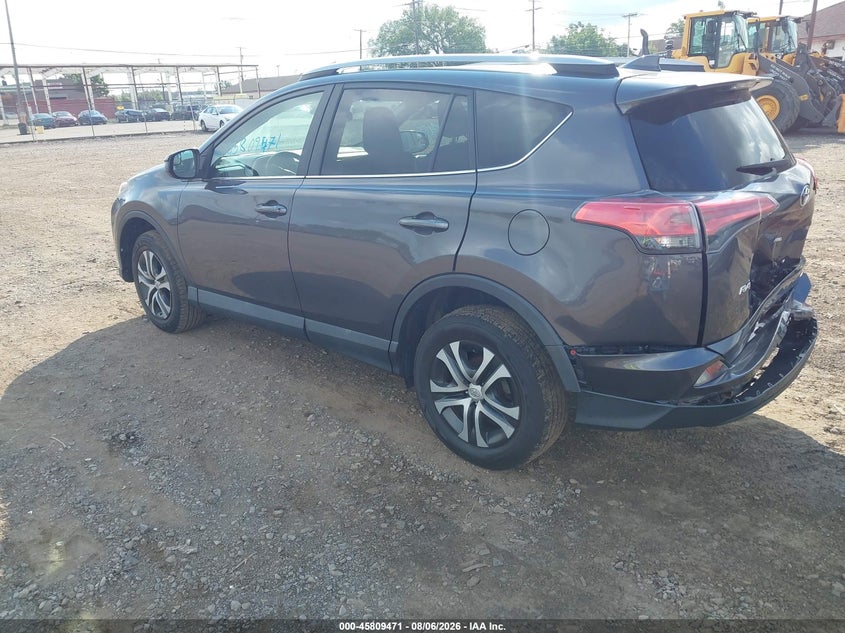 Vin: 2t3bfrev1hw592113, lot: 46308317, toyota rav4 le 20173